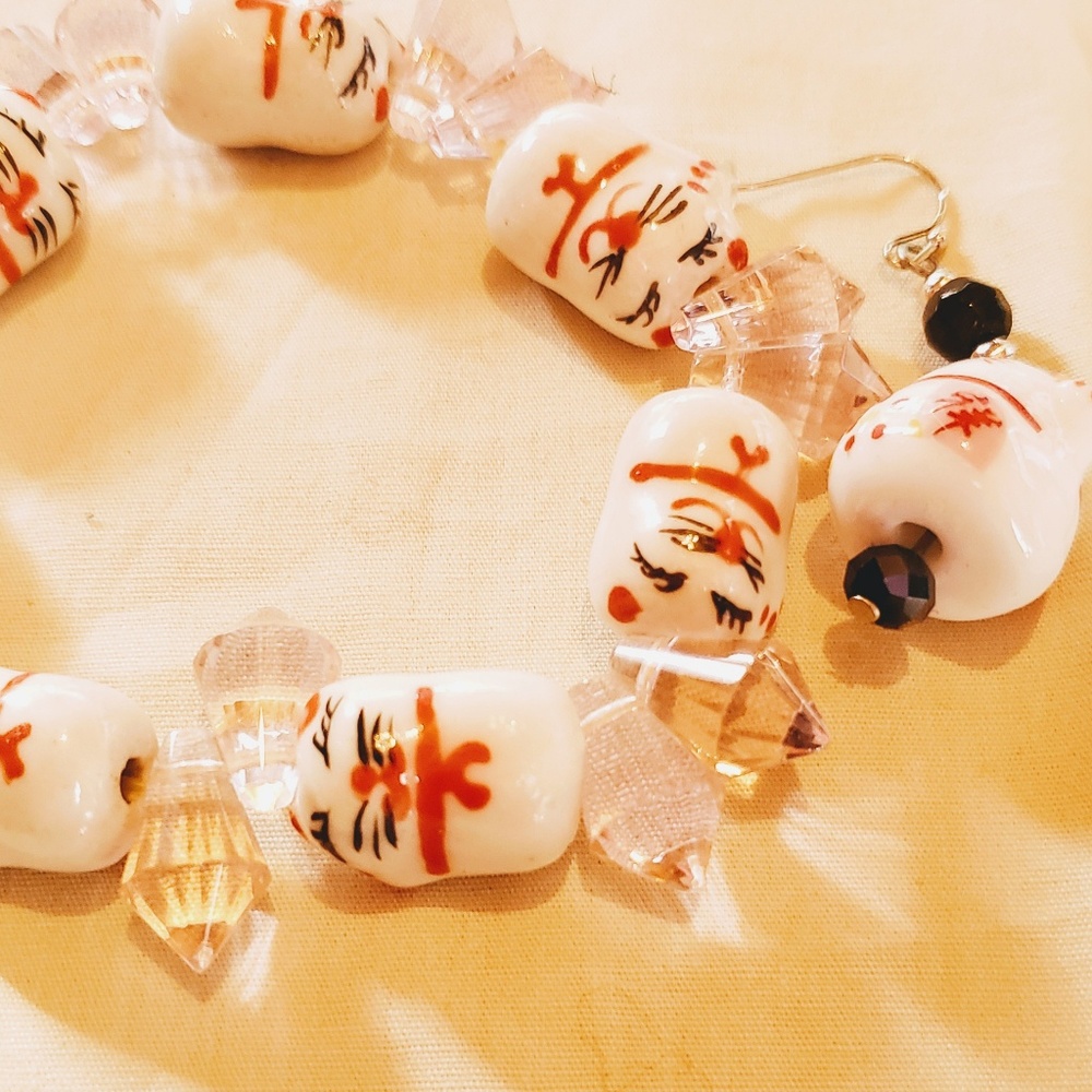 Adorable bracelet & earrings set